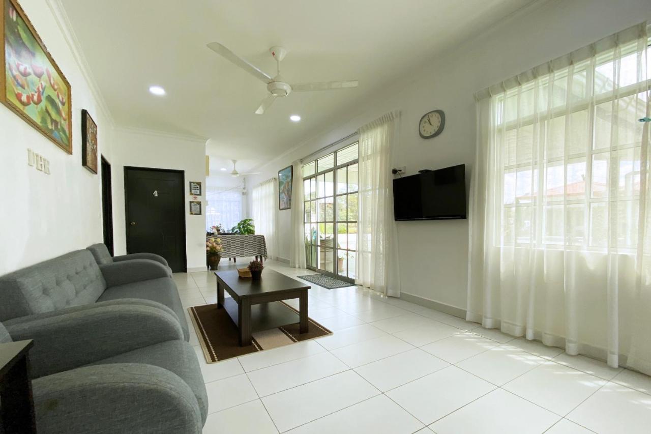 Oyo Home 90230 Dh Residence Kota Belud エクステリア 写真