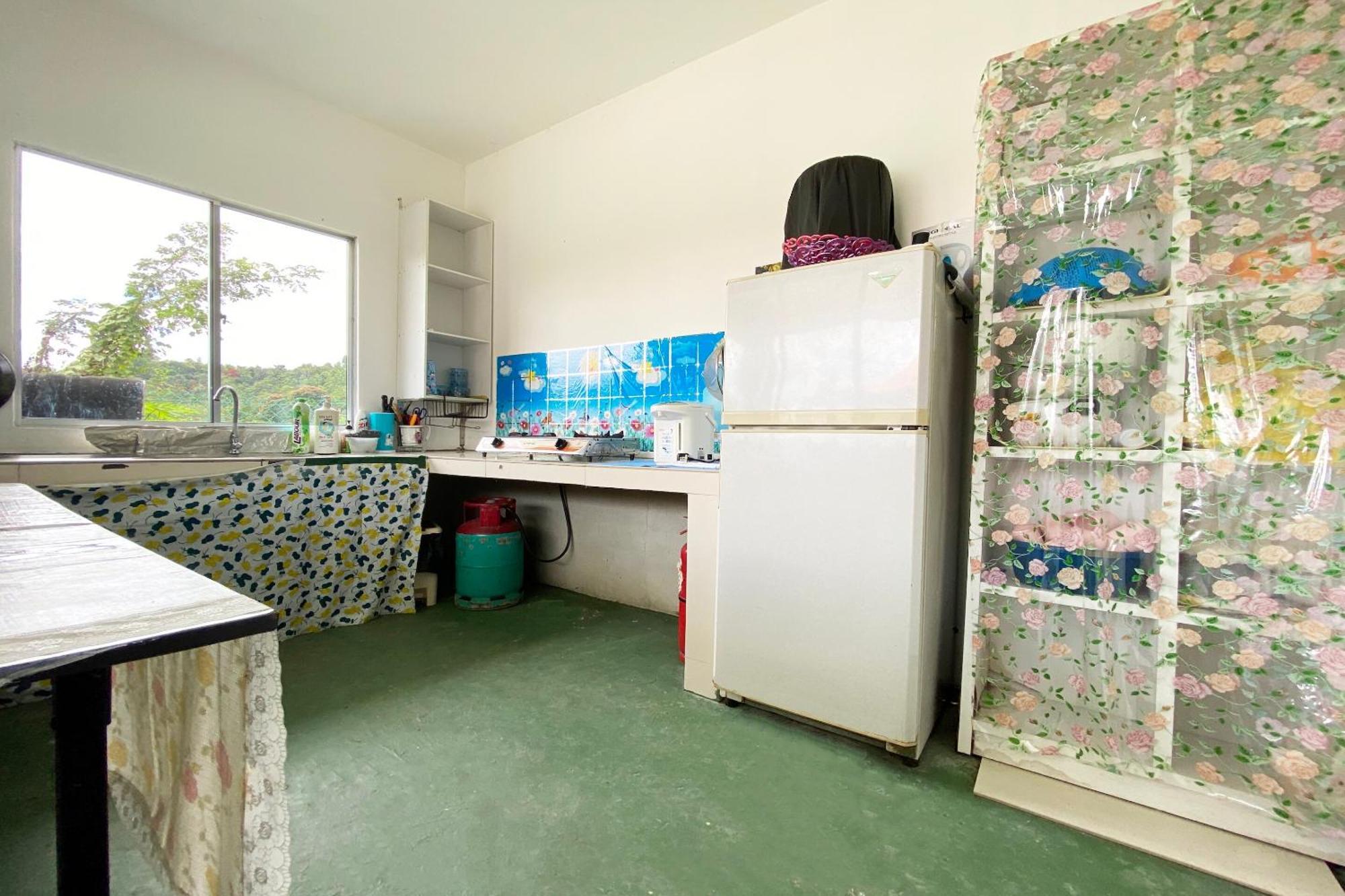 Oyo Home 90230 Dh Residence Kota Belud エクステリア 写真