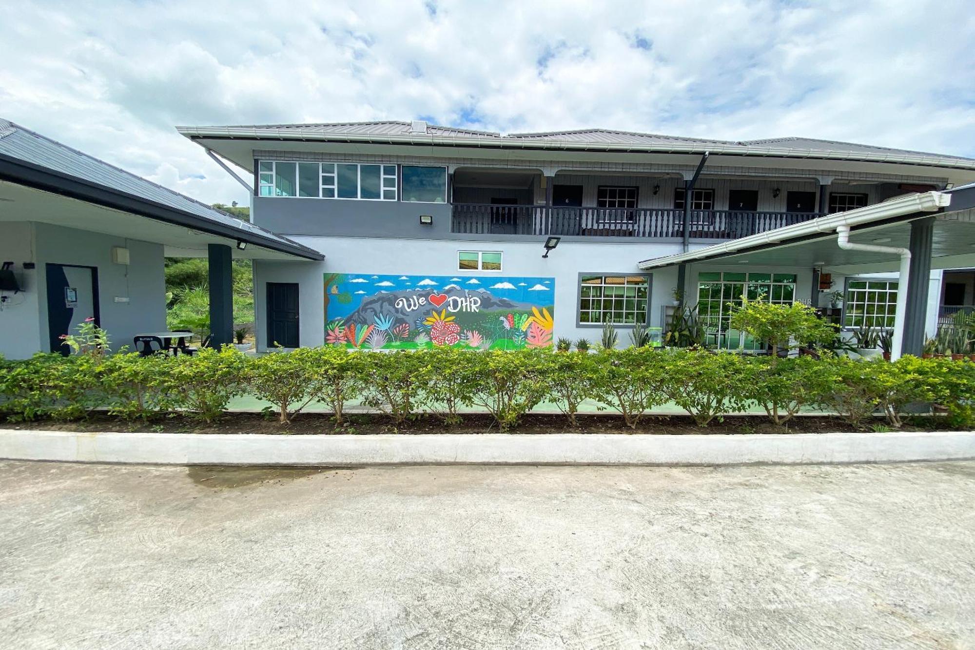 Oyo Home 90230 Dh Residence Kota Belud エクステリア 写真